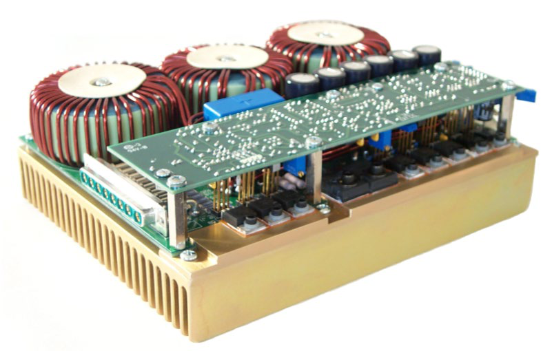 Berkeley Nucleonics PCO-6131 OEM laser diode driver module with three toroidal inductors on the logic board, mounted on a gold heat spreader