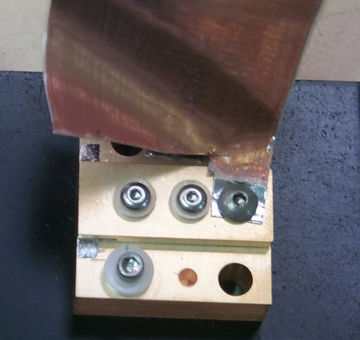 Close-up of the stripline terminated directly at the laser diode mounting block